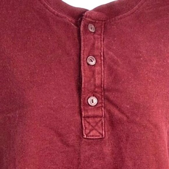 St. Johns Bay M Legacy Henley Long Sleeve Shirt 100% Cotton Rustic Red - Picture 3 of 5